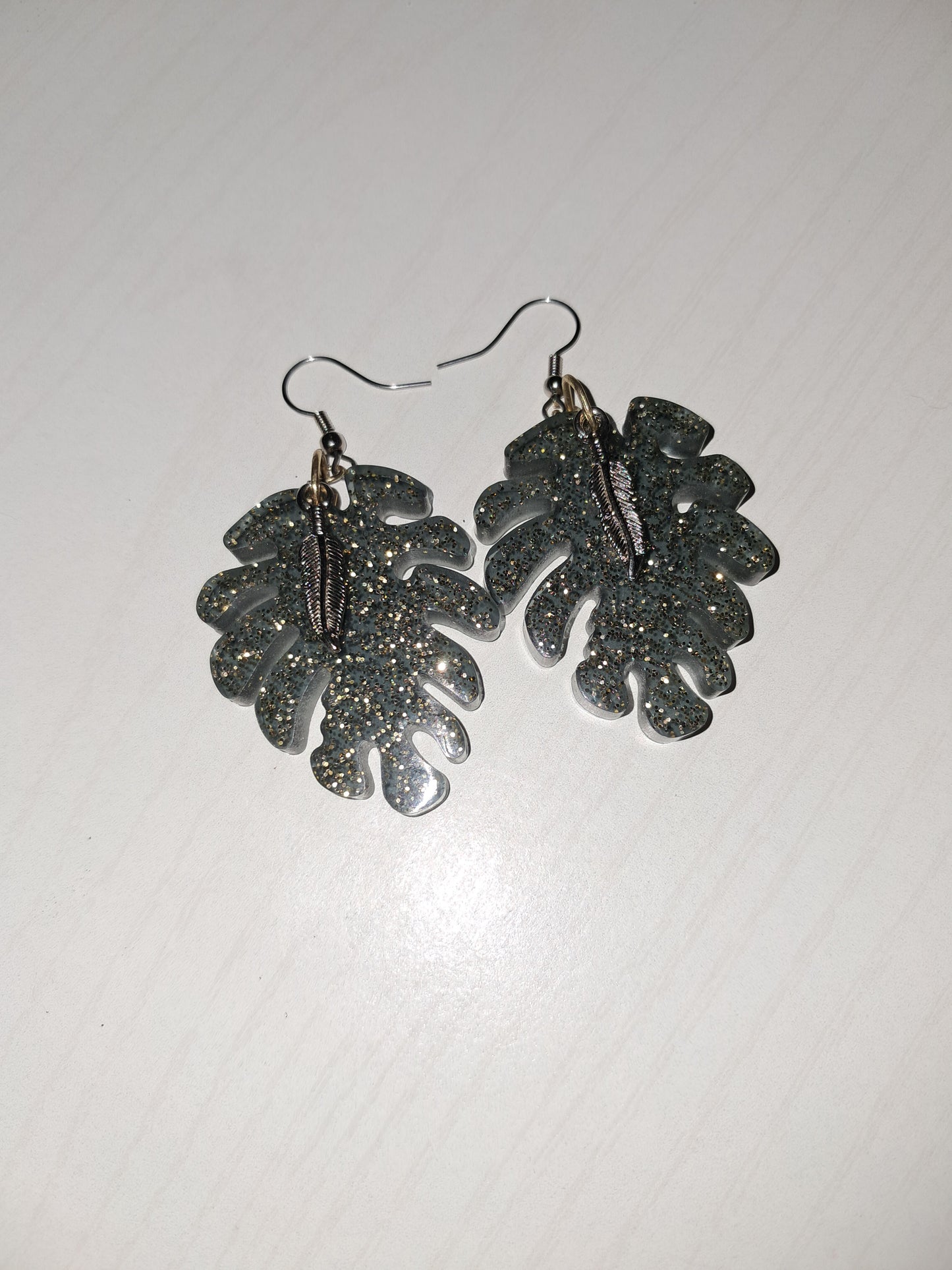 Leaf earrings