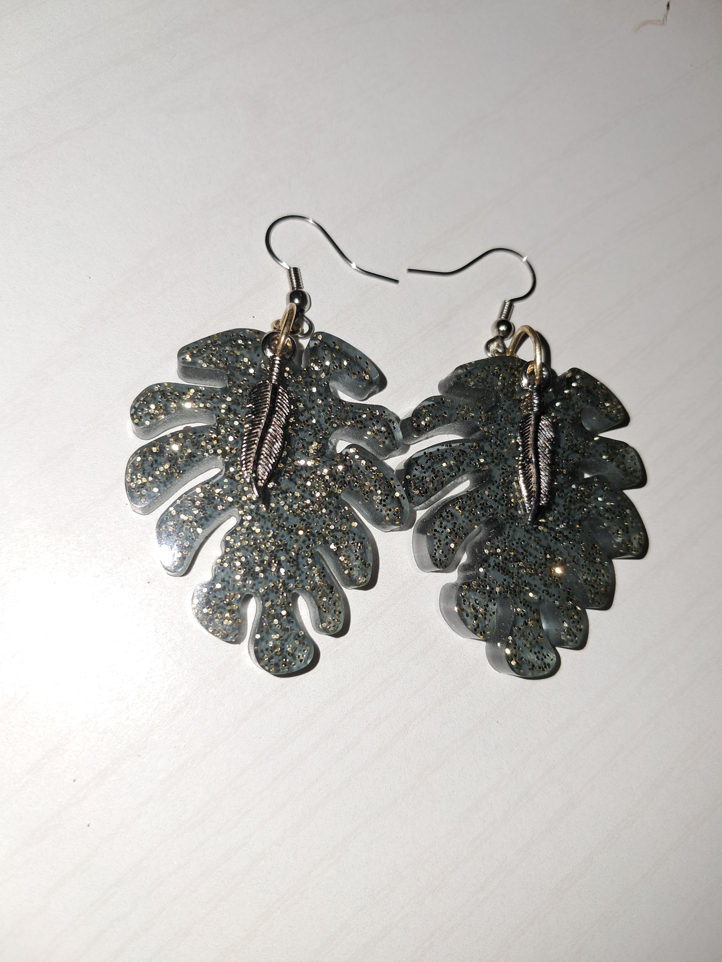 Leaf earrings