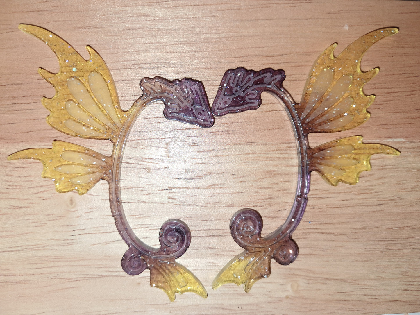 Dragon ear hanging