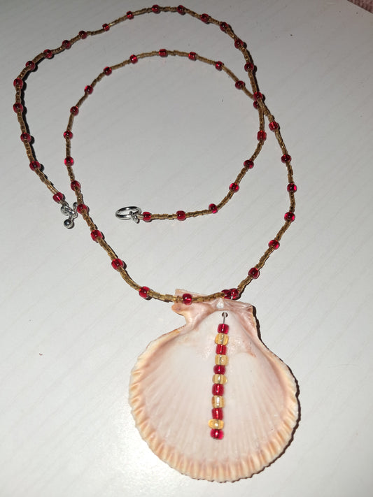 Shell necklace