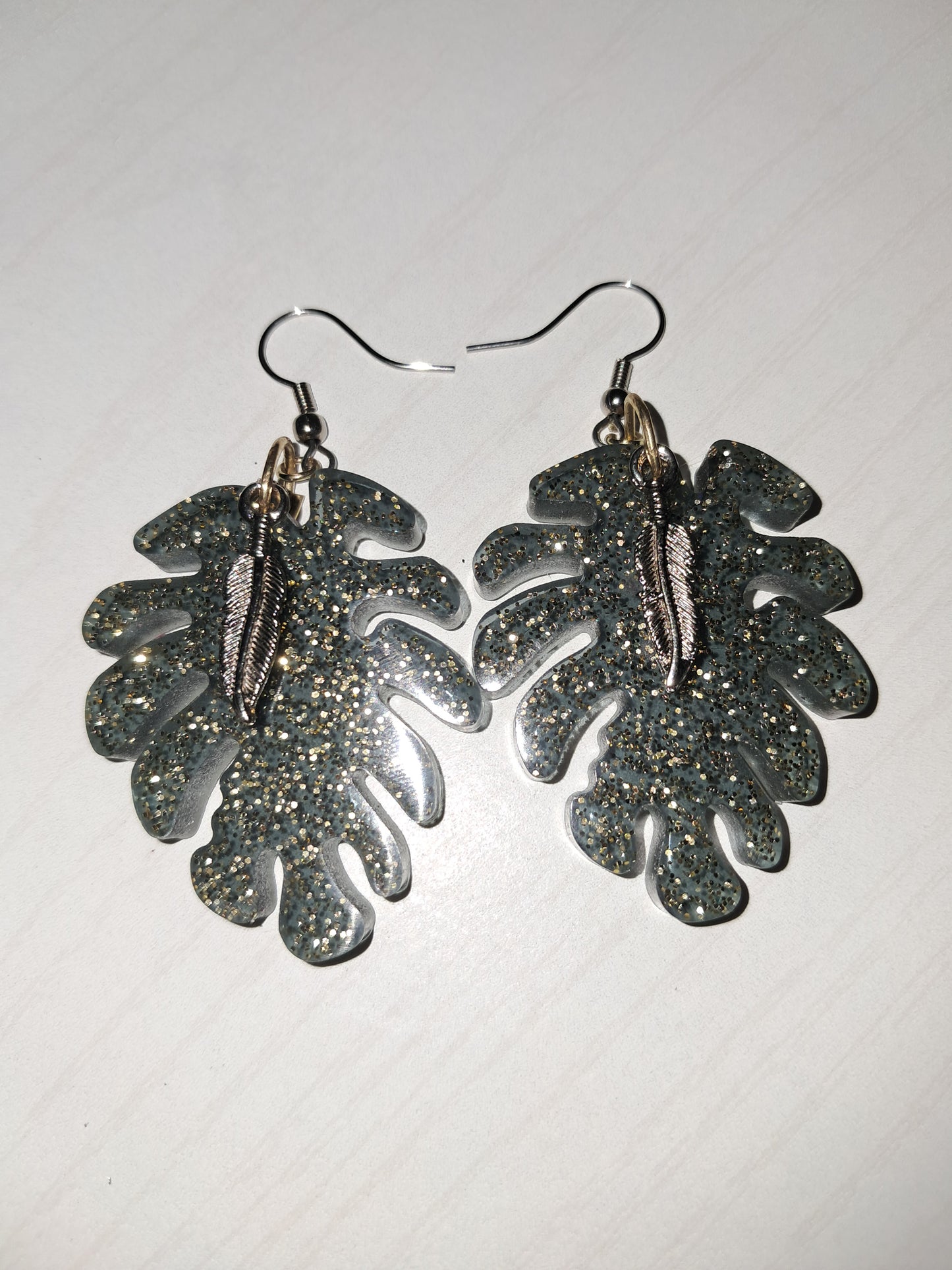 Leaf earrings