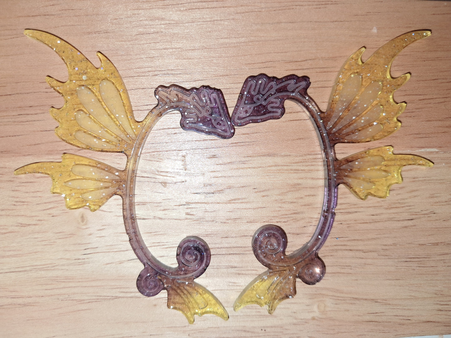 Dragon ear hanging